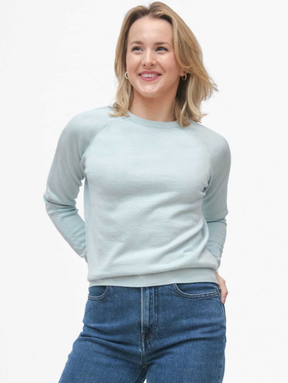 EUC Oliver Charles Summer Crew Neck Sweater in Blue Bird